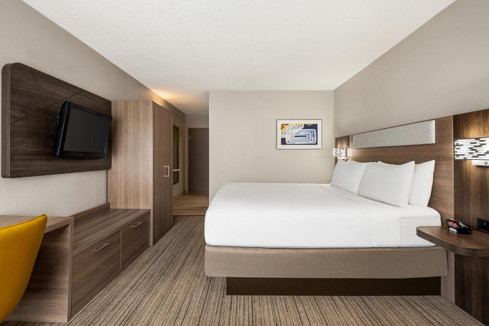 Holiday Inn Express Hotel & Suites Fredericksburg By Ihg Екстер'єр фото